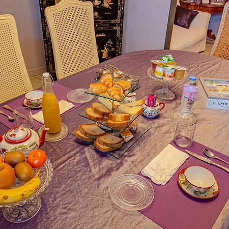 La Chambre D'Amis La Costignieres Montgueux ภายนอก รูปภาพ