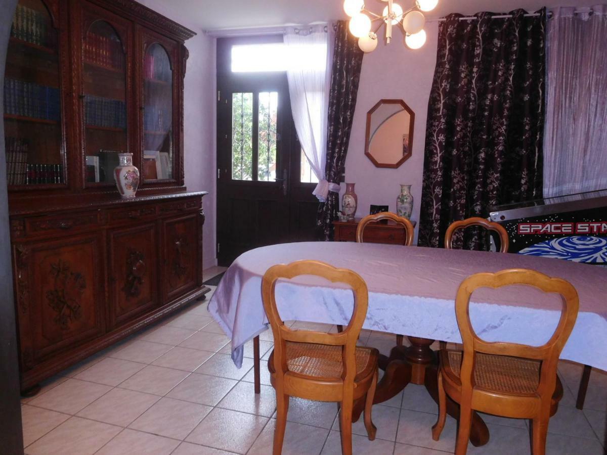 La Chambre D'Amis La Costignieres Montgueux ภายนอก รูปภาพ